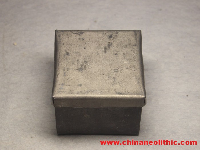  国内罕见的钙铀云母原石标本矿石【送铅盒】,Autunite