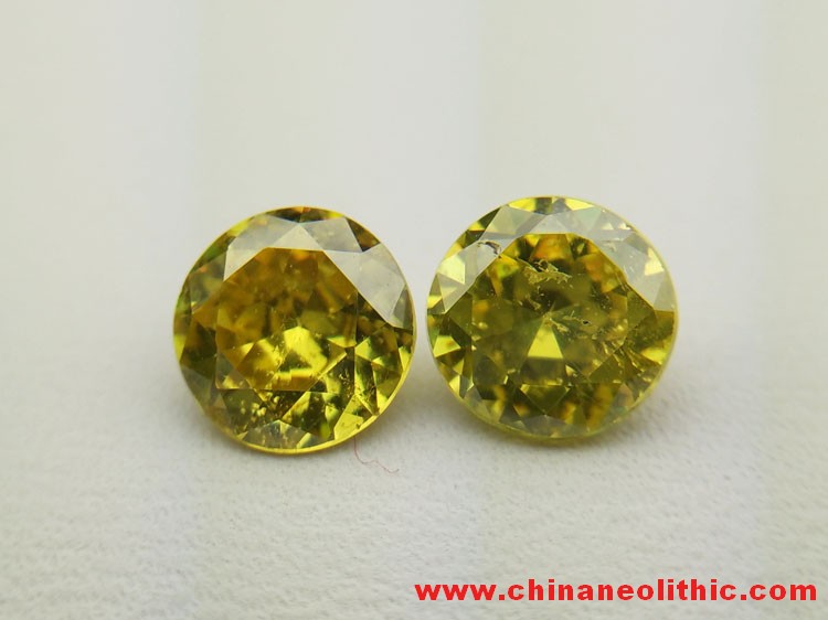 Yellow green sphalerite circular faceted gemstone ring section naked Shi Qiang fire color seven colo,Sphalerite
