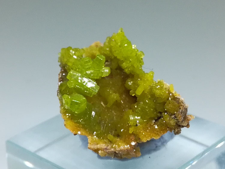 Large crystal Pyromorphite mineral crystal gem stone ornamental style stone ore samples,Pyromorphite