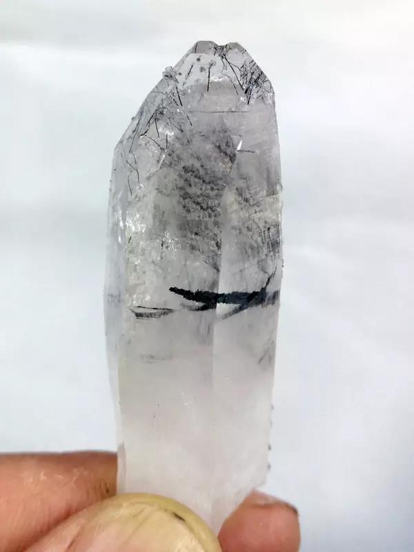 水晶包裹硫锑铅矿和脆硫锑铅矿