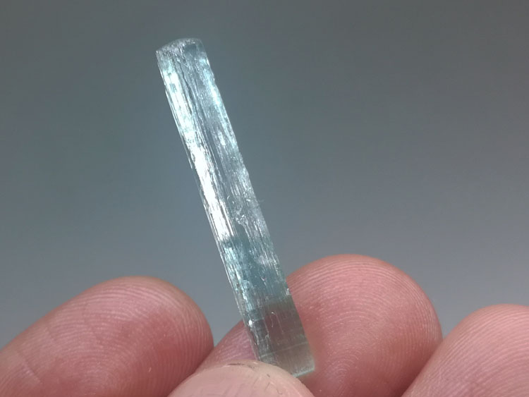 Fujian new China produced Aquamarine mineral crystal mineral specimen gem stone ore materials,Aquamarine
