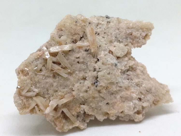 Fujian Longyan zeolite crystal mineral specimen gem watch Shi Qishi stone ore,Laumontite