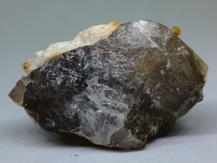 China Fujian produces Aquamarine and smoky quartz mineral crystal mineral specimen gem stone symbiot,Aquamarine,Quartz