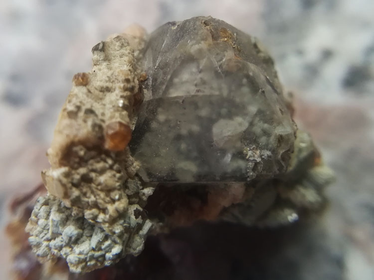 Octahedral fluorite encapsulated manganese-alumina garnet symbiotic mineral specimen Crystal Gemston,Fluorite,Garnet