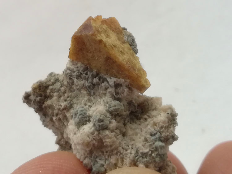 Helvite Mineral Specimens Crystal Gemstone Raw Ore,Helvite