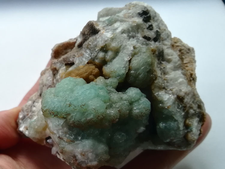 Light blue-green Hemimorphite mineral specimen Crystal gemstone protolith ore,Hemimorphite