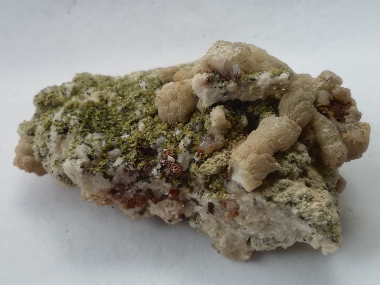 Coral Calcite and Feldspar Symbiotic Mineral Specimens Crystal Gemstone Raw Ore Ornamental Stone,Calcite,Feldspar