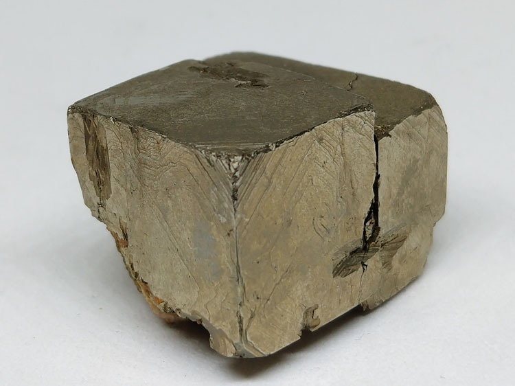 Manganese-aluminum garnet spessartine and Pyrite Specimens of Symbiotic Minerals,Garnet,Pyrites