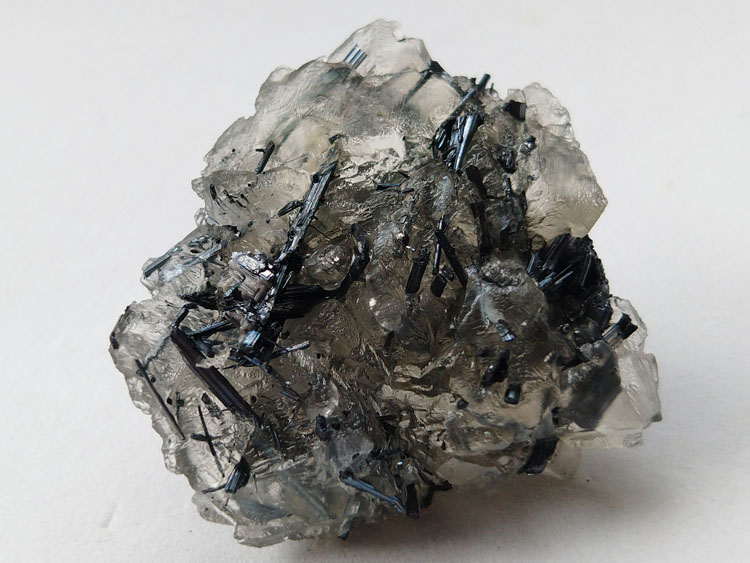 经典辉锑矿和方解石共生矿组合矿物标本晶体晶簇宝石原石原矿石,辉锑矿,方解
