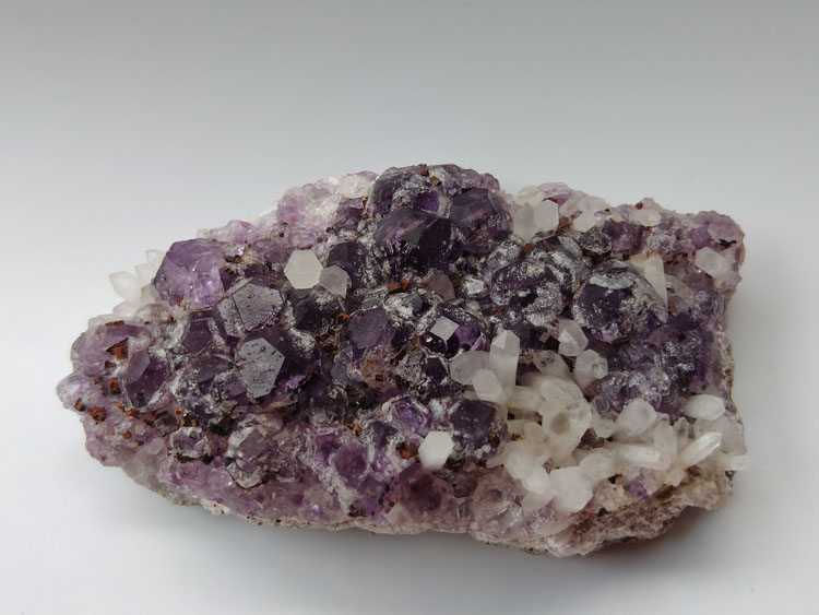 Purple fluorite yellow iron Symbiotic mineral specimens Mineral crystals Crystal Cluster Raw Stone O,Fluorite,Pyrites