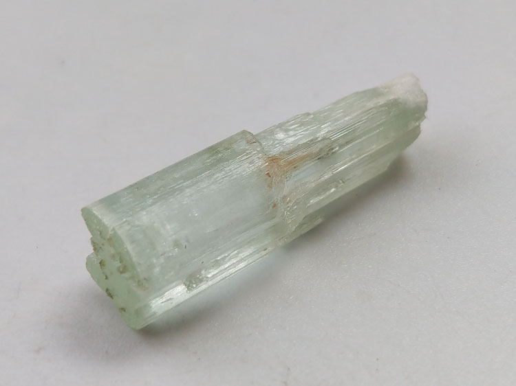 China Wand Aquamarine Beryl Mineral Specimens Mineral Crystals Gem Materials,Aquamarine