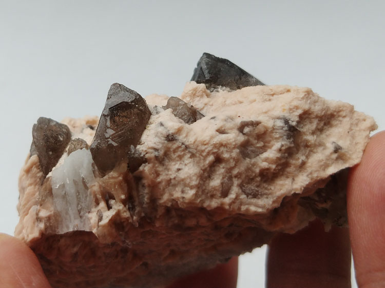 Microcline Albite  Feldspar,Smoky Quartz Mineral Specimens Mineral Crystals Gem Materials,Feldspar,Quartz