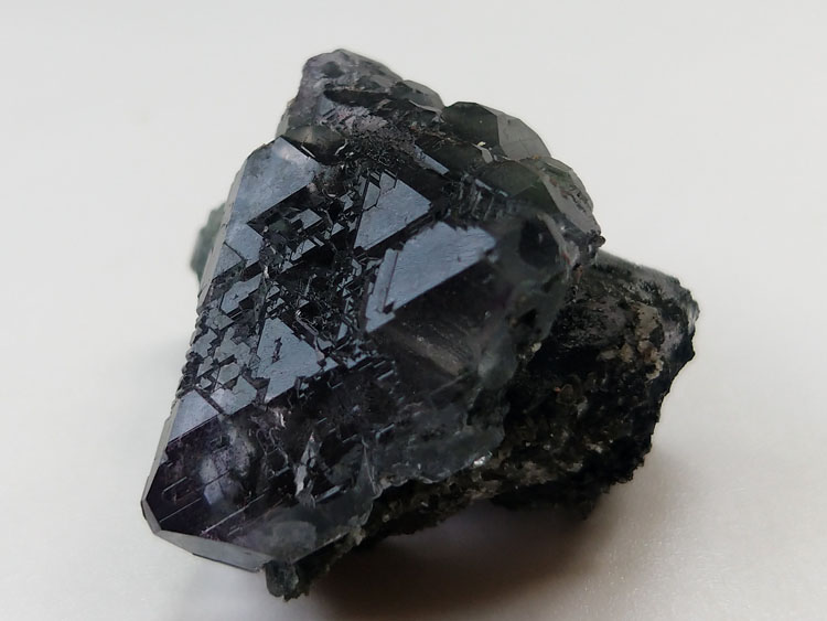 Blue green Fluorite octahedron Mineral Specimens Mineral Crystals Gem Materials,Fluorite