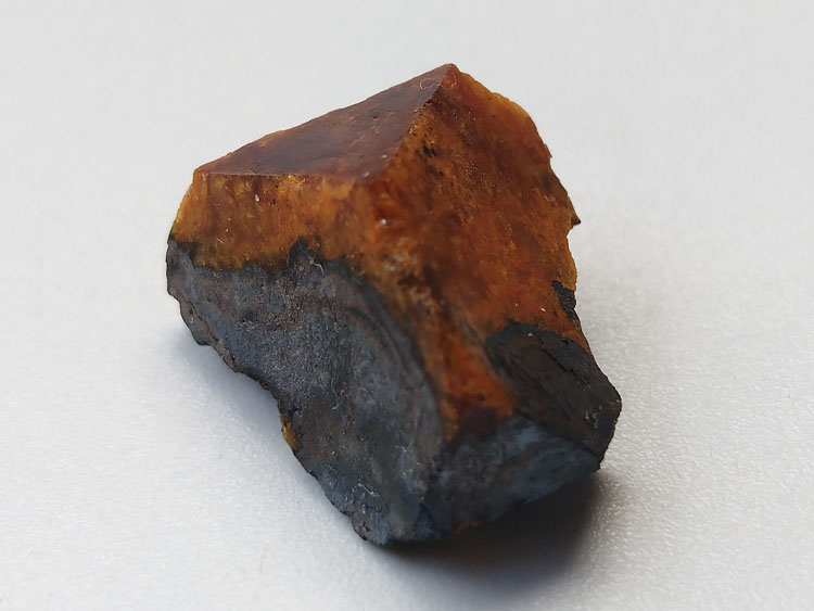 Crystalline gemstone raw material of Helvite mineral specimen in Yunxiao, Fujian Province,Helvite
