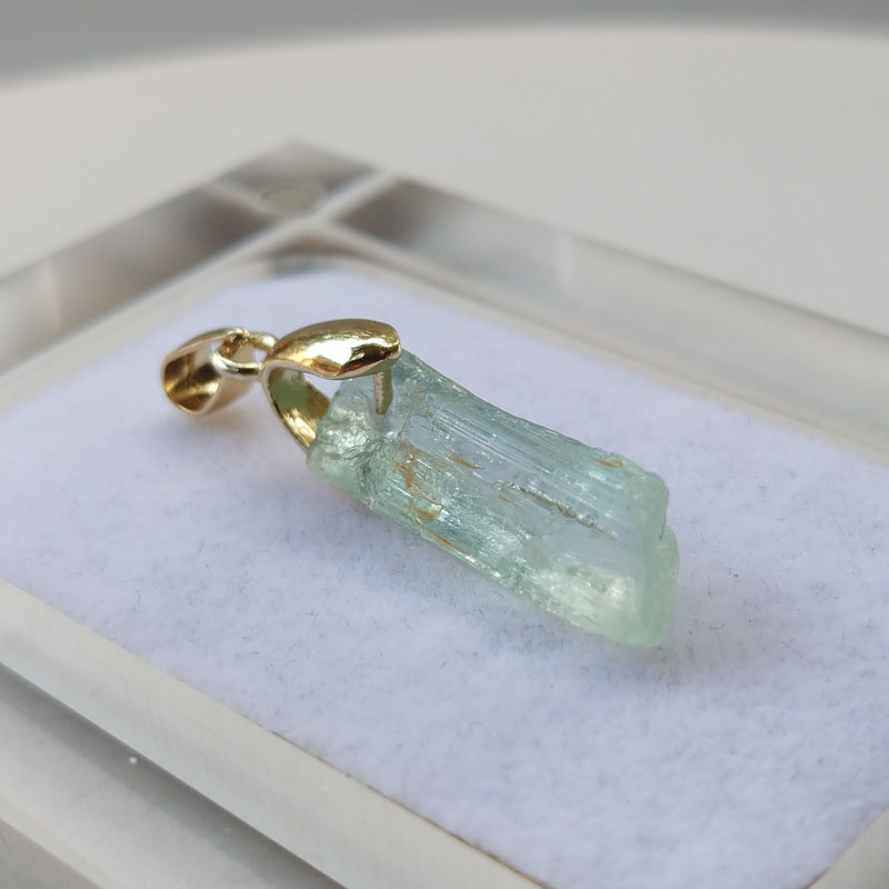 Aquamarine Beryl Pendant Necklace Mineral Specimen Crystal Gem,Aquamarine