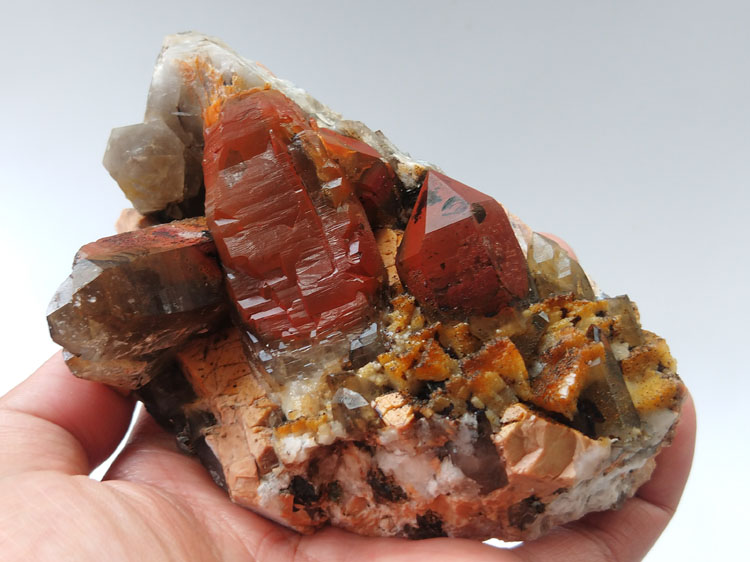 Red Quartz Albite  Feldspar Mineral Specimens Mineral Crystals Gem Materials,Quartz,Feldspar
