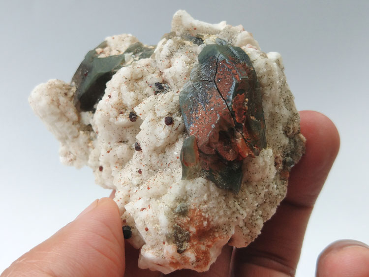 Green Quartz Garnet Spessartine Spessartite Albite,Feldspar Mineral Specimen Crystal Gem,Quartz,Garnet,Feldspar